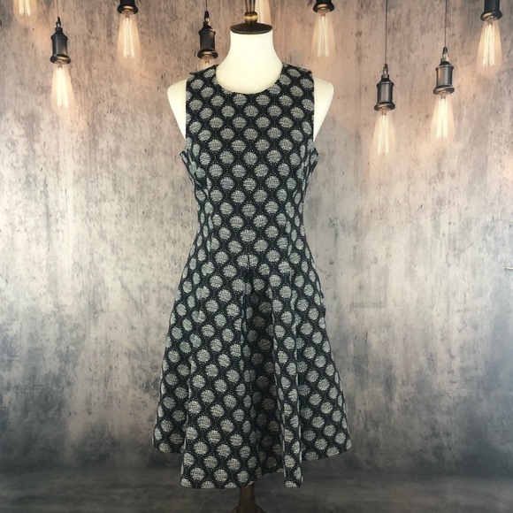 H&M Black and White Fit & Flare Dress size 10 NWT - Picture 3 of 3